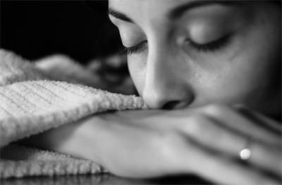 20090527132538-girl-sleeping.jpg
